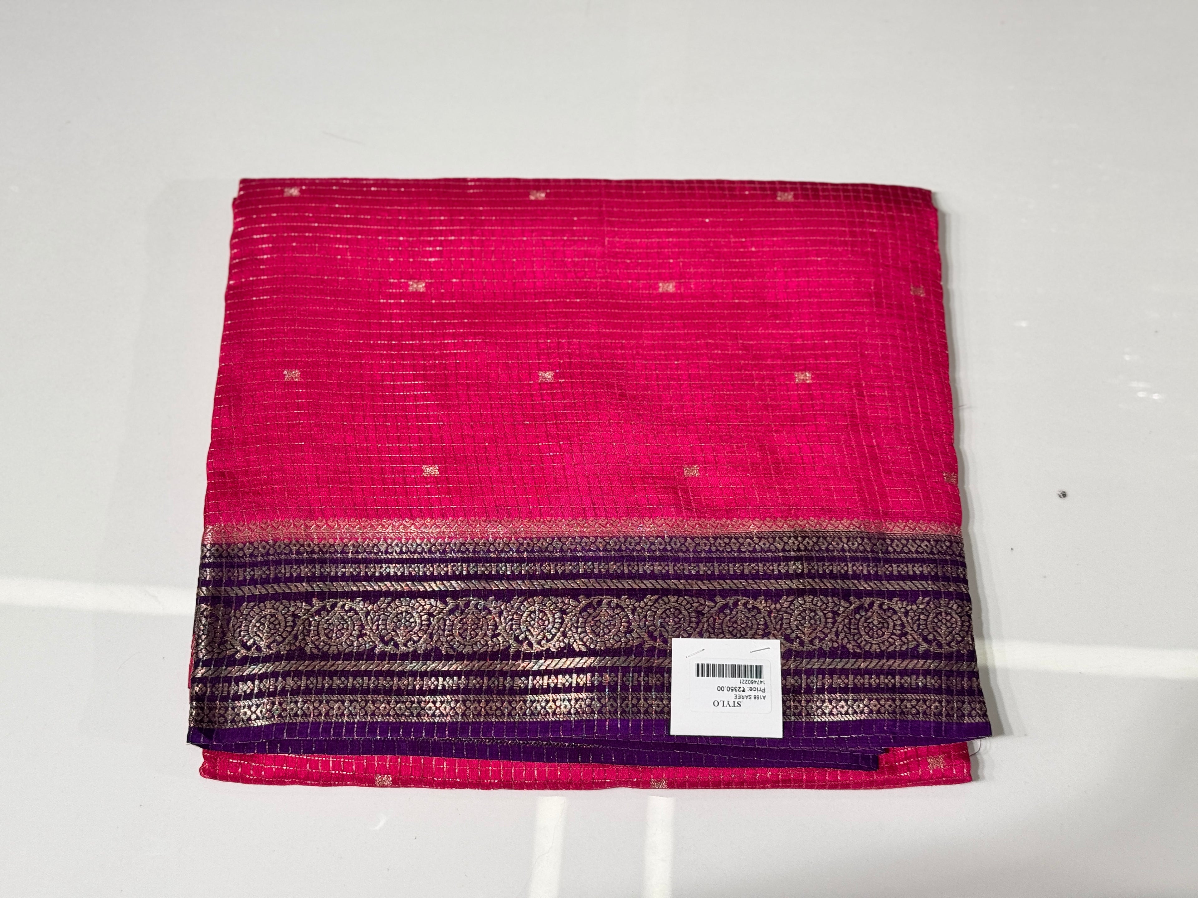 SAREE