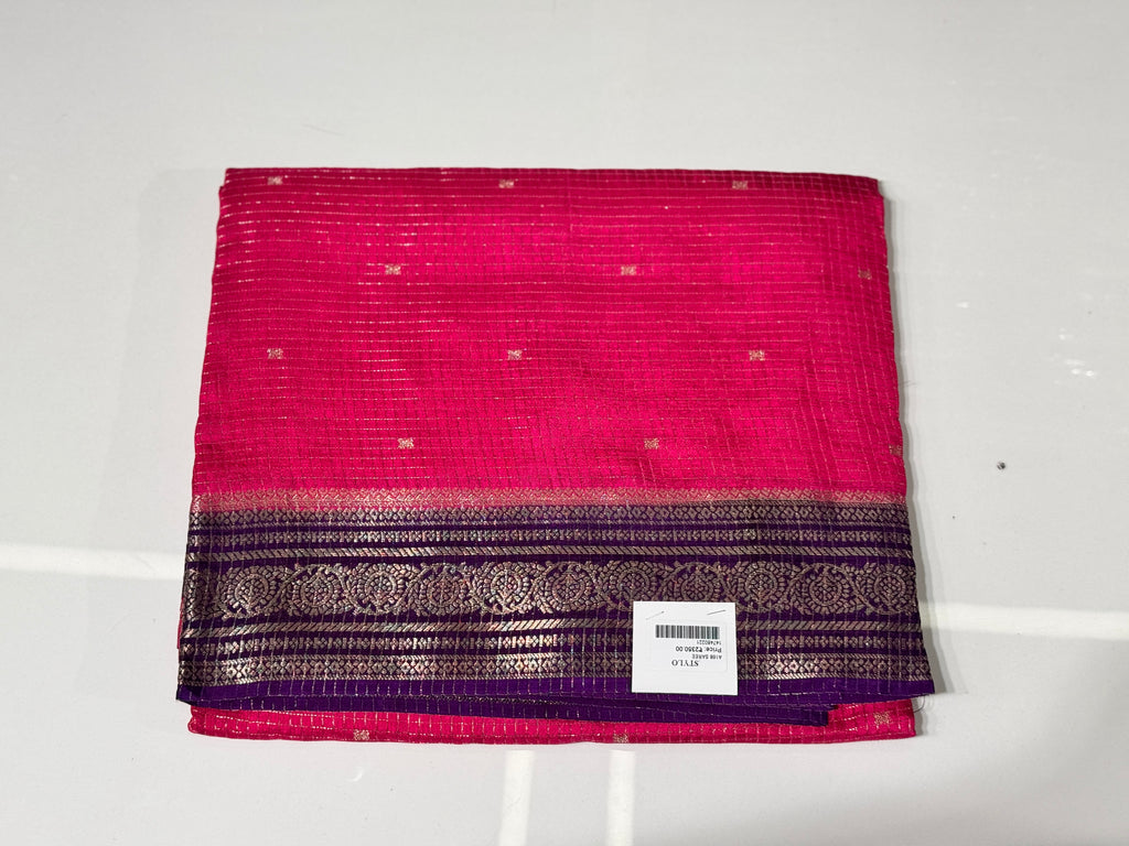 Banarasi Dola Silk Saree with contrast Pallu with blouse