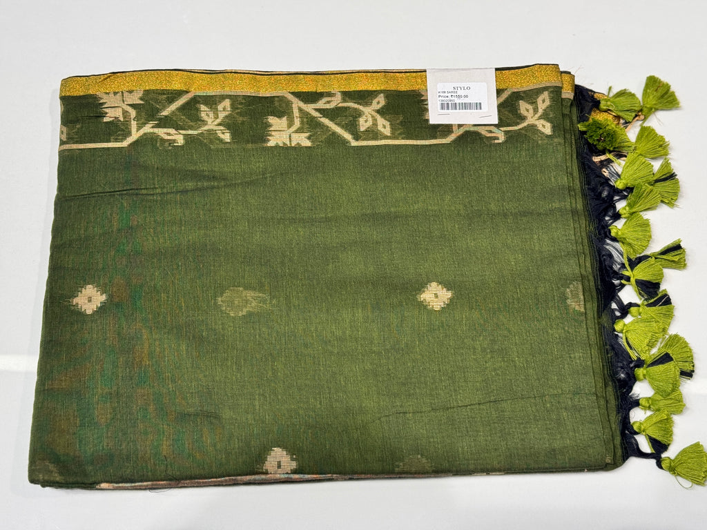Mul Cotton Saree with Golden Zari