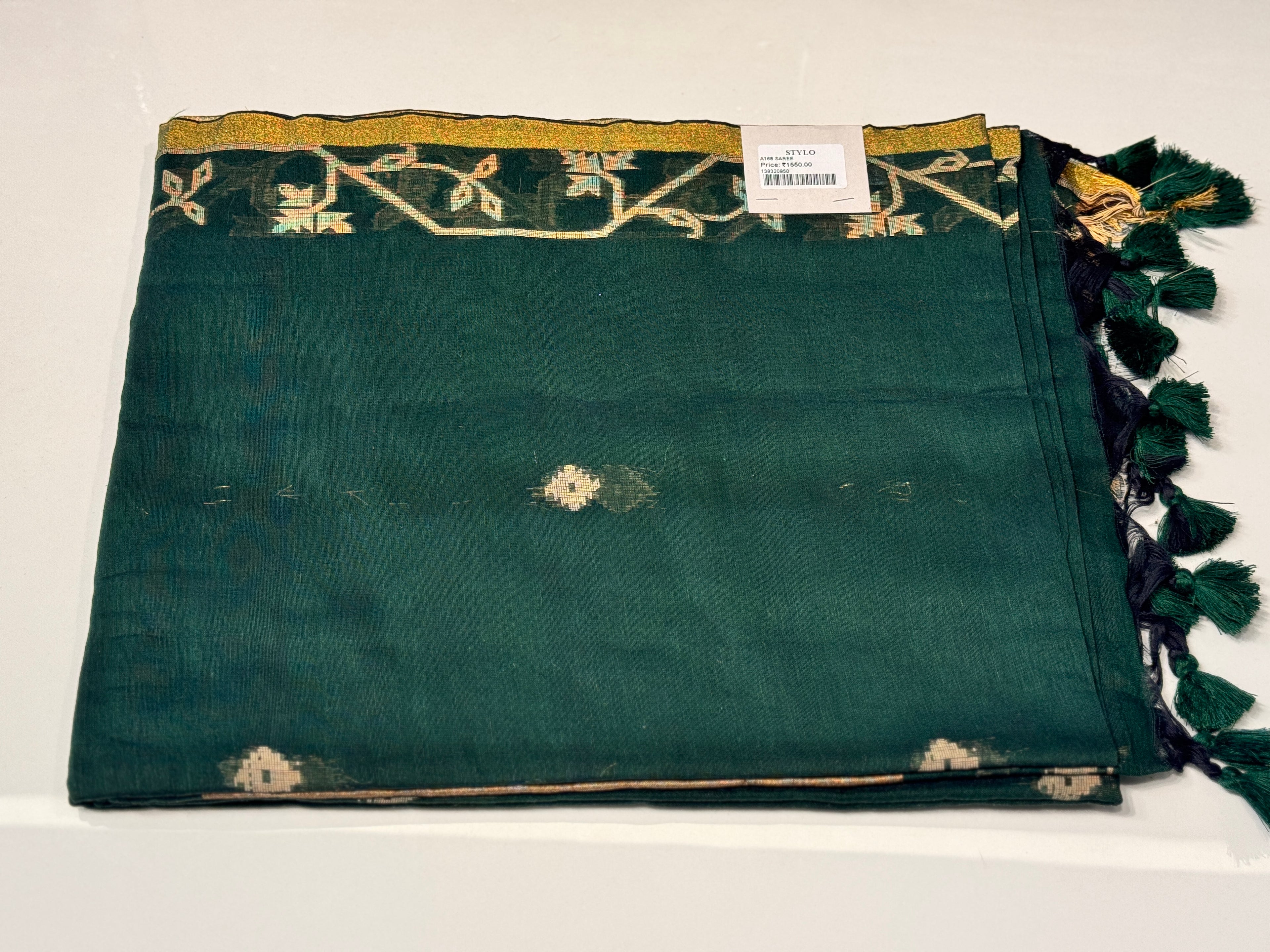 Mul Cotton Saree with Golden Zari
