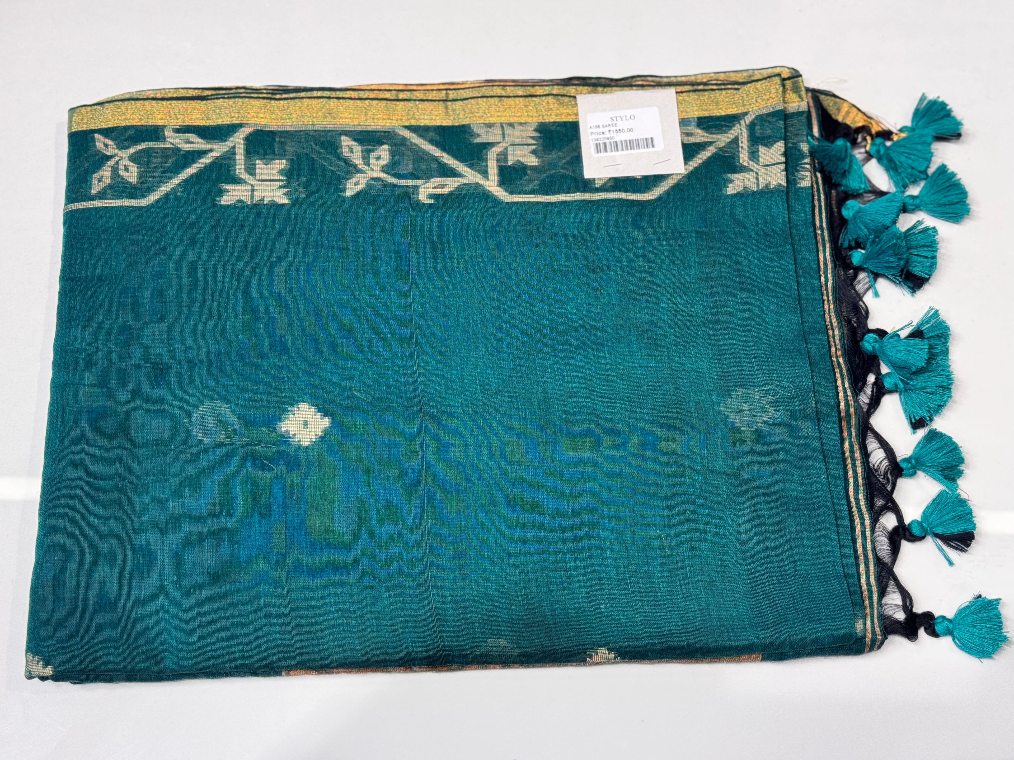 Mul Cotton Saree with Golden Zari